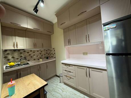 3 otaqlı mənzil, 100 m², İnşaatçılar: 400 000 ₼ 4