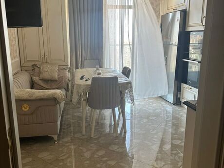 Kirayə 3 otaqlı mənzil, 148 m², Grand Hayat: 2 500 ₼/ay 4