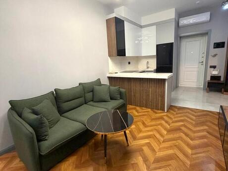 Elan №6355521 - Bakı, Elmlər Akademiyası m., 2 otaqlı, 70 m², 3/16 mərtəbə