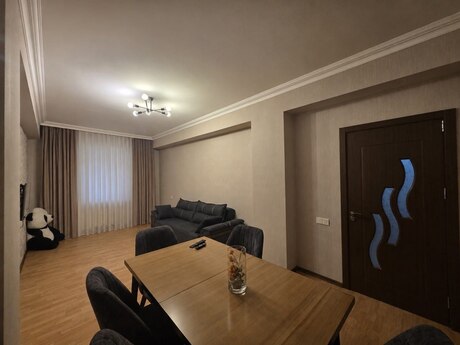 Объявление №6355514 - Баку, пос. Массив Д, 2-комн., 67 м², 3/11 этаж