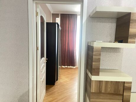 3-комнатная квартира, 110 м², İnşaatçılar: 247 000 ₼ 5