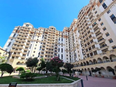Elan №6355618 - Bakı, Gənclik m., 4 otaqlı, 230 m², 12/16 mərtəbə