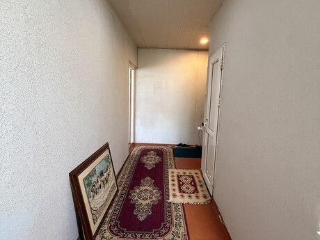 2 otaqlı köhnə tikili - Xətai r. - 42 m²