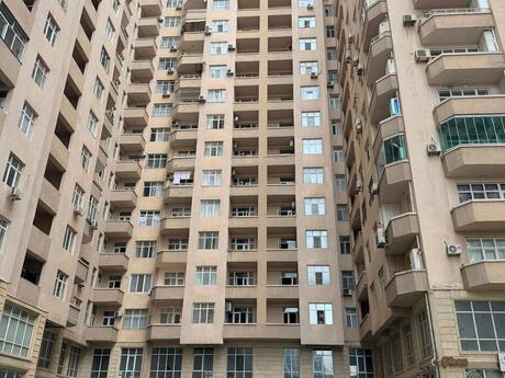 Elan №6355667 - Bakı, 8 Noyabr m., 3 otaqlı, 162 m², 10/18 mərtəbə