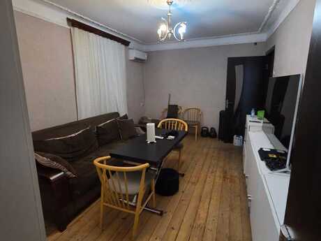 Elan №6355710 - Bakı, Nəriman Nərimanov m., 2 otaqlı, 45 m², 3/5 mərtəbə