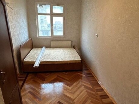 3 otaqlı köhnə tikili - Memar Əcəmi m. - 60 m²