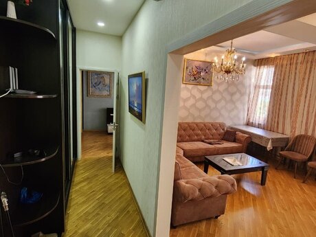 Kirayə 2 otaqlı mənzil, 65 m², Şah İsmayıl Xətai: 800 ₼/ay 3