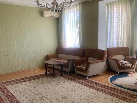 3 otaqlı mənzil, 130 m², İnşaatçılar: 310 000 ₼ 2