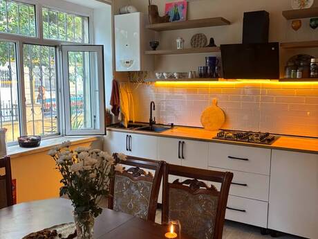 3-room apartment for rent, 85 m², Nəriman Nərimanov: 1 200 ₼/mo 5