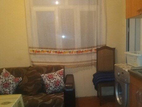 Elan №6355597 - Bakı, Elmlər Akademiyası m., 2 otaqlı, 50 m², 2/5 mərtəbə
