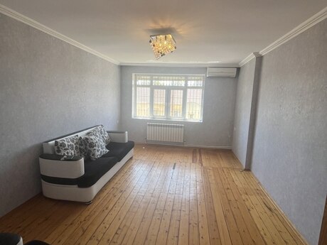 3 rooms · 70 m² · floor 2/5, Lökbatan