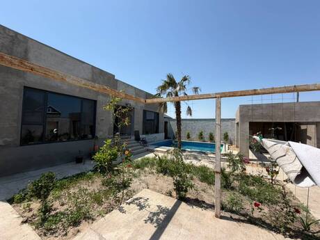 3 otaqlı həyət evi/bağ evi - Kürdəxanı q. - 103 m²