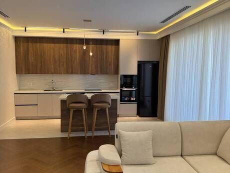 Kirayə 3 otaqlı mənzil, 157 m², Ağ şəhər: 4 000 ₼/ay 5