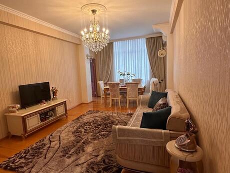 Объявление №6356326 - Баку, м. Иншаатчылар, 3-комн., 100 м², 7/11 этаж