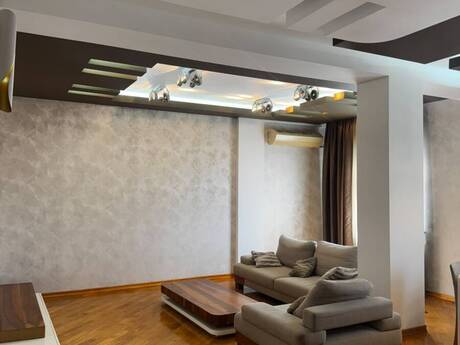 Elan №6356362 - Bakı, İnşaatçılar m., 3 otaqlı, 120 m², 10/15 mərtəbə