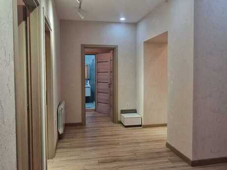 4 otaqlı yeni tikili - 8 Noyabr m. - 180 m²