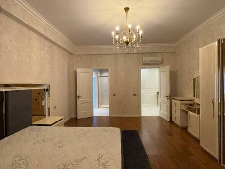 Kirayə 3 otaqlı mənzil, 140 m², Şah İsmayıl Xətai: 2 500 ₼/ay 4