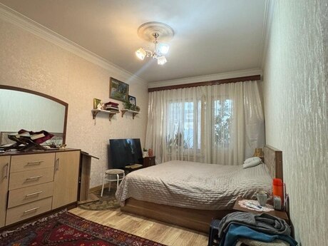 4 otaq · 110 m² · 5/9 mərtəbə, Qara Qarayev