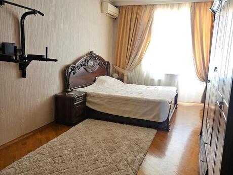 Kirayə 3 otaqlı mənzil, 140 m², Nəsimi: 999 ₼/ay 3