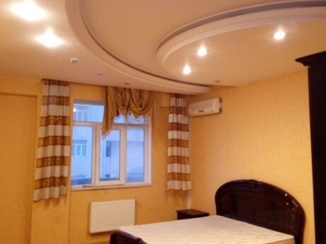 3 otaqlı mənzil, 135 m², 28 May: 360 000 ₼ 5