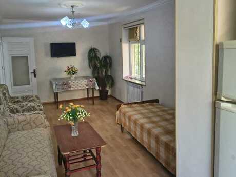 Объявление №6356490 - Баку, м. Нариман Нариманов, 2-комн., 55 м², 2/5 этаж