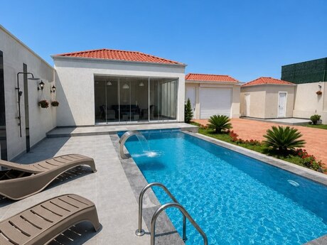 4 otaqlı həyət evi/bağ evi - Şüvəlan q. - 160 m²