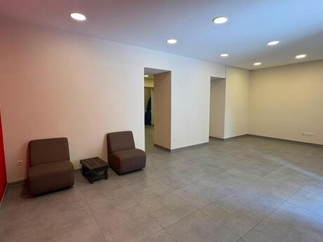 Obyekt - Səbail r. - 75 m²