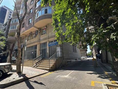 Elan №6356625 - Bakı, Nəsimi r., 210 m²