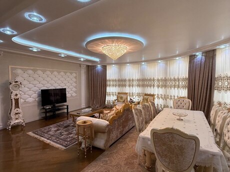 Elan №6356669 - Bakı, Şah İsmayıl Xətai m., 5 otaqlı, 235 m², 13/20 mərtəbə