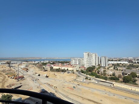 3 otaqlı yeni tikili - Binəqədi r. - 100 m²