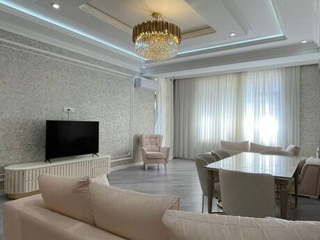 4-комн. новостройка - м. Гянджлик - 200 м²