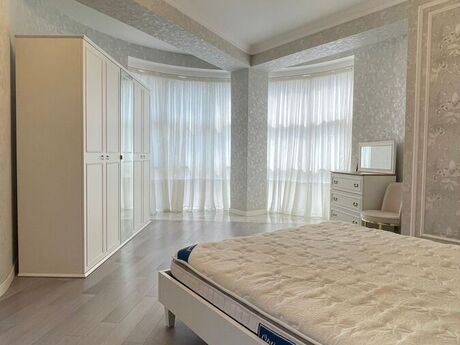 Аренда: 4-комнатная квартира, 200 м², Gənclik: 2 000 ₼/мес 5