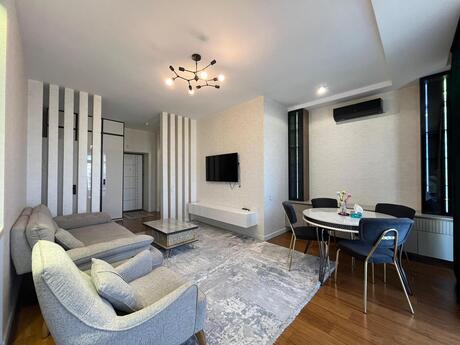 3 otaqlı yeni tikili - 8 Noyabr m. - 110 m²