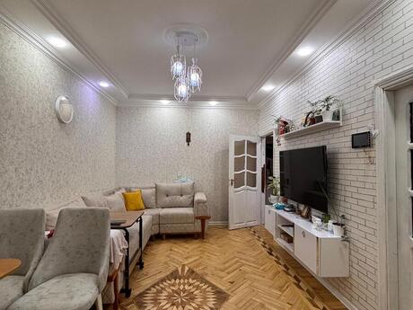 Объявление №6356803 - Баку, м. Мемар Аджеми, 3-комн., 65 м², 1/5 этаж