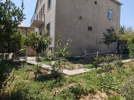 6 otaqlı həyət evi, 300 m², Sulutəpə: 200 000 ₼ 3