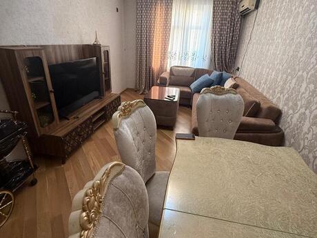Elan №6356941 - Bakı, Yeni Günəşli q., 3 otaqlı, 74 m², 7/9 mərtəbə