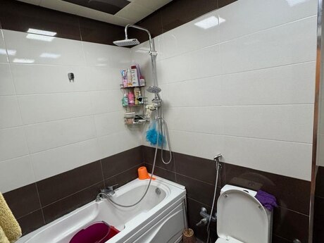 3 otaqlı mənzil, 120 m², İnşaatçılar: 270 000 ₼ 5