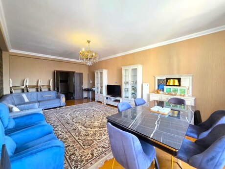 Elan №6357066 - Bakı, Elmlər Akademiyası m., 3 otaqlı, 150 m², 11/17 mərtəbə