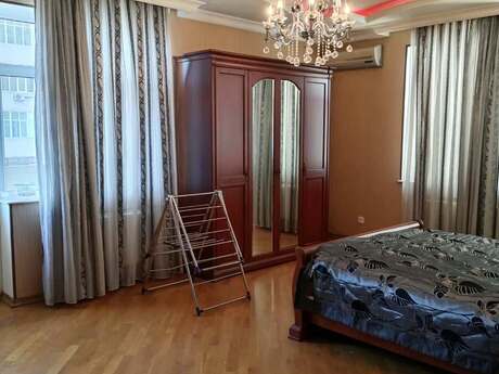Kirayə 3 otaqlı mənzil, 193 m², 20 Yanvar: 1 200 ₼/ay 4