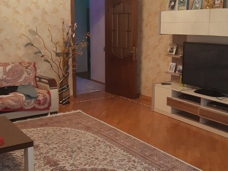 3-room apartment, 129 m², 8-ci mikrorayon: 297 000 ₼ 3