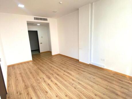 1 otaqlı ofis - Nizami m. - 32 m²