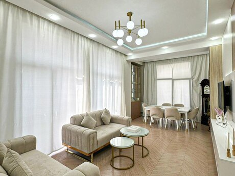Elan №6357151 - Bakı, Nəriman Nərimanov m., 4 otaqlı, 130 m², 10/15 mərtəbə