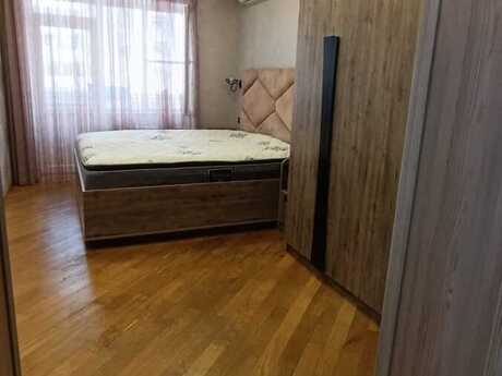 2 otaqlı yeni tikili - 8 Noyabr m. - 100 m²