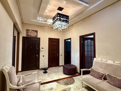 4-room apartment, 175 m², Nizami: 750 000 ₼ 5
