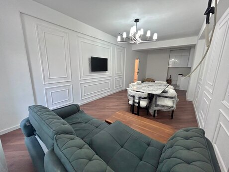Elan №6357375 - Bakı, Şah İsmayıl Xətai m., 3 otaqlı, 130 m², 4/21 mərtəbə