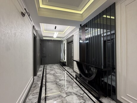 5-комнатная квартира, 220 м², Ağ şəhər: 1 350 000 ₼ 5