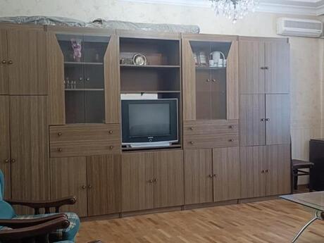 Объявление №6357620 - Баку, м. 20 января, 2-комн., 60 м², 2/18 этаж