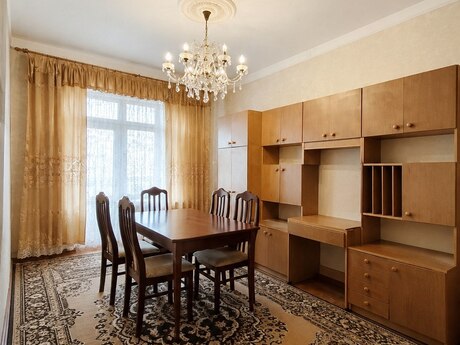 Elan №6357643 - Bakı, Nəsimi m., 4 otaqlı, 120 m², 9/9 mərtəbə