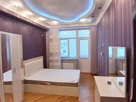 2 otaqlı yeni tikili - İnşaatçılar m. - 75 m²