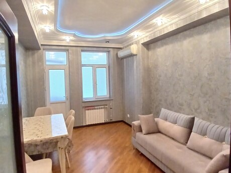 Elan №6357634 - Bakı, İnşaatçılar m., 2 otaqlı, 75 m², 8/12 mərtəbə
